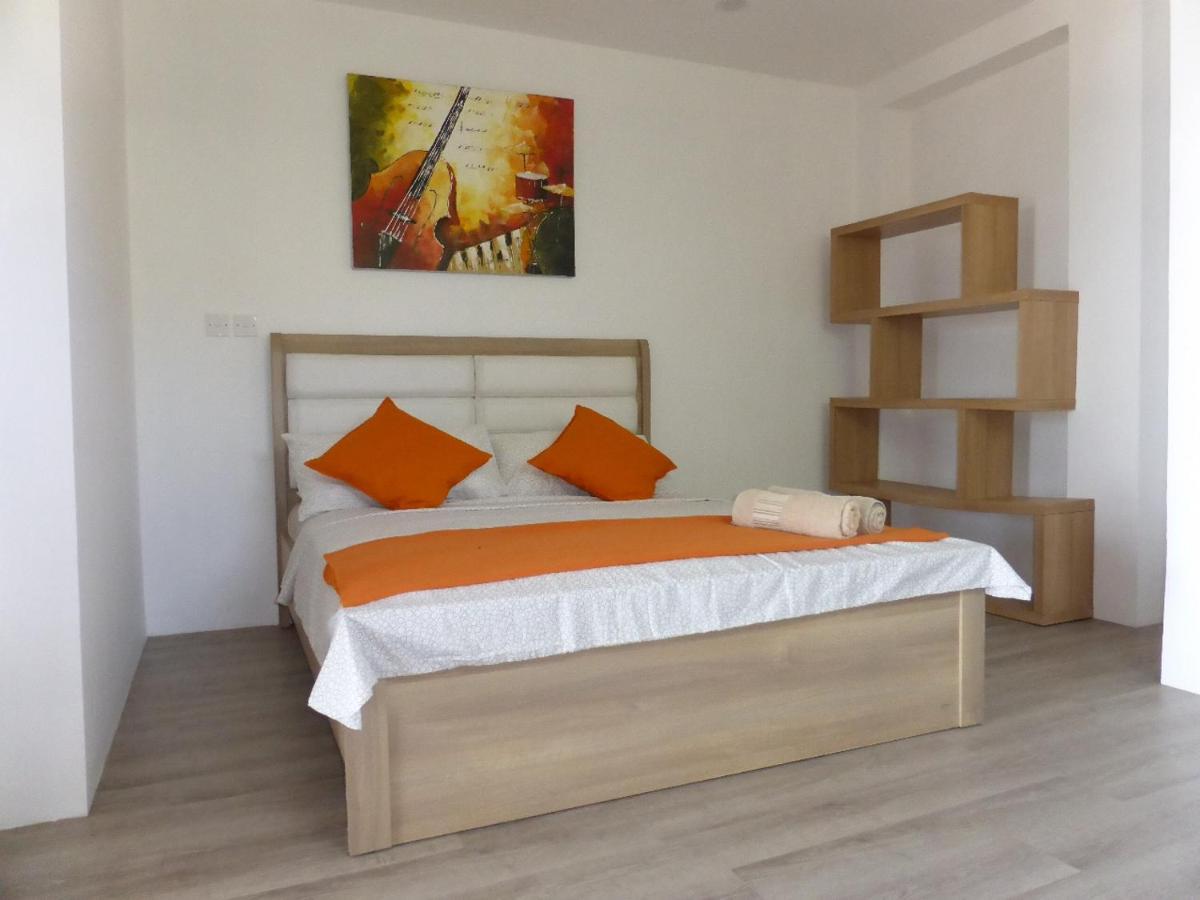 Castaway Surf Retreat 1 Hotell Sekongkang Eksteriør bilde