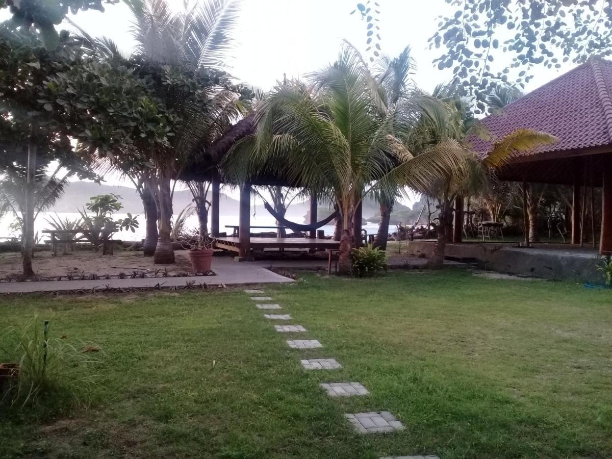 Castaway Surf Retreat 1 Hotell Sekongkang Eksteriør bilde