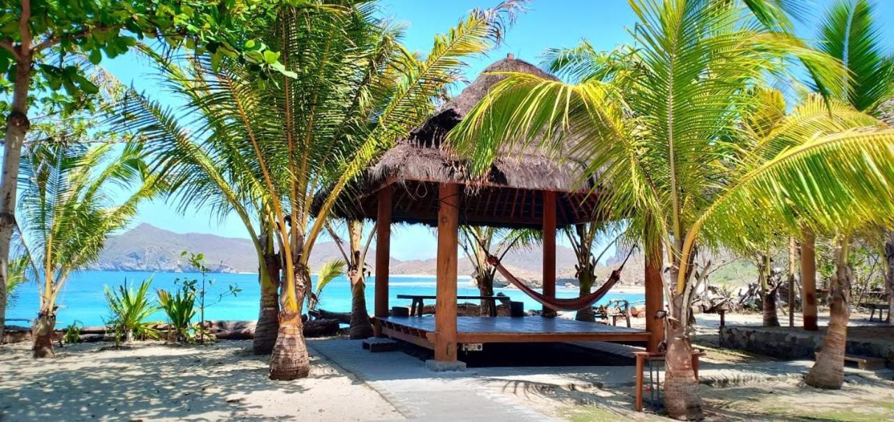 Castaway Surf Retreat 1 Hotell Sekongkang Eksteriør bilde