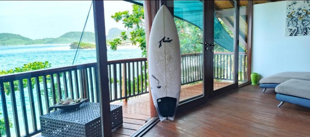 Castaway Surf Retreat 1 Hotell Sekongkang Eksteriør bilde