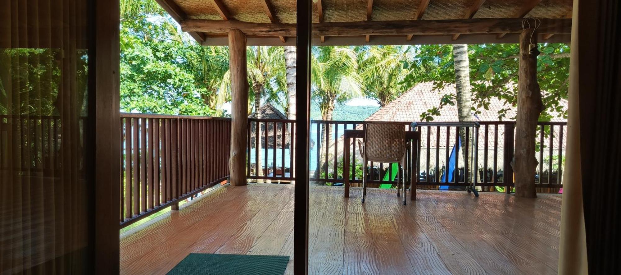 Castaway Surf Retreat 1 Hotell Sekongkang Eksteriør bilde