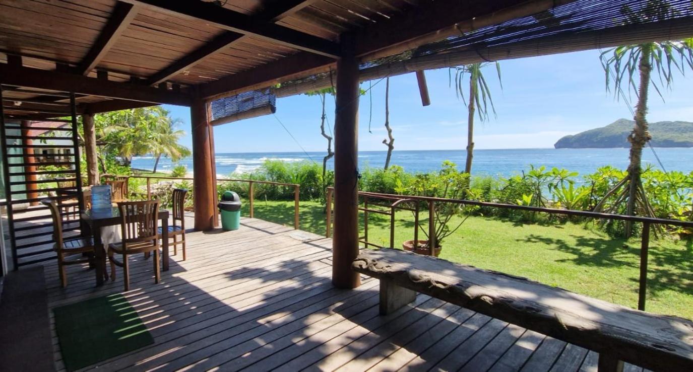 Castaway Surf Retreat 1 Hotell Sekongkang Eksteriør bilde